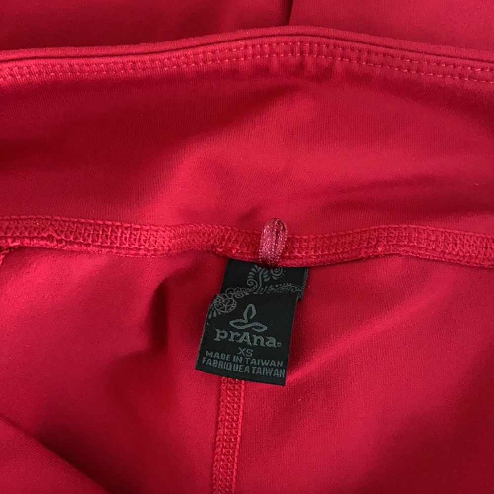 PRANA - Picture 5 of 5
